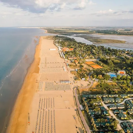 Lovely Modern In - Beahost Bibione