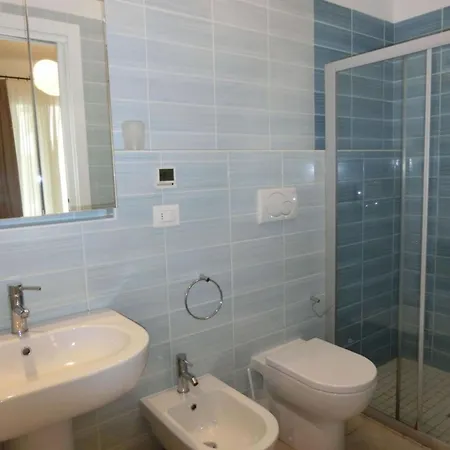 Lovely Flat In A Modern With Pool * ביביונה